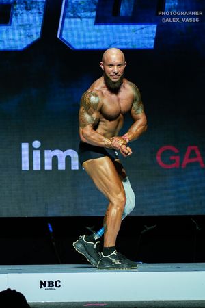 ЖЕЛЕЗНЫЙ ЧЕЛОВЕК CLASSIC PHYSIQUE_